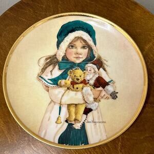 Jan Hagara “Noel” Decorative Plate - Country Series - 1985 Third Edition